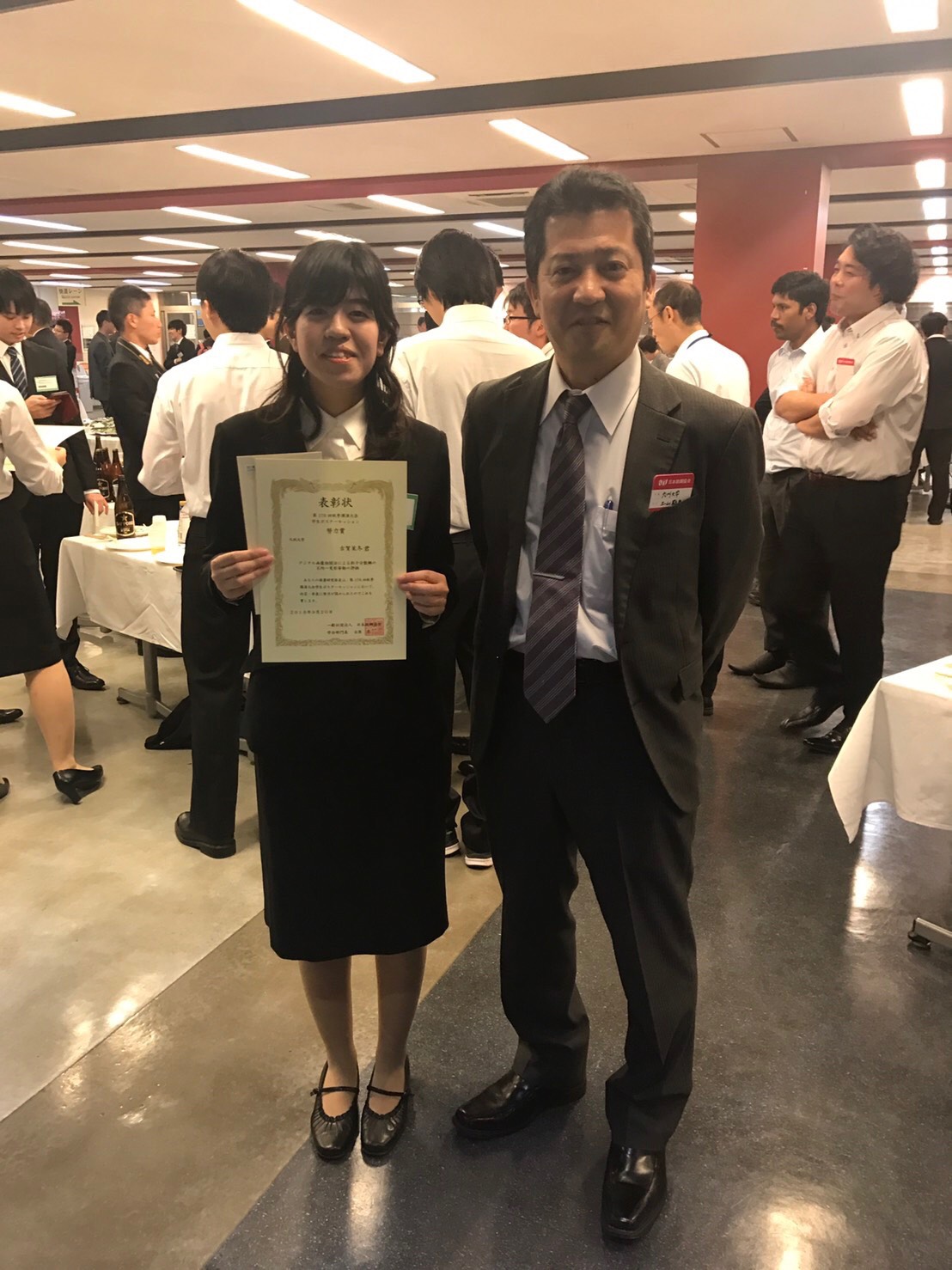 土山研究室M2の古賀茉冬さんが第176回秋季講演大会で学生ポスターセッション努力賞を受賞しました！